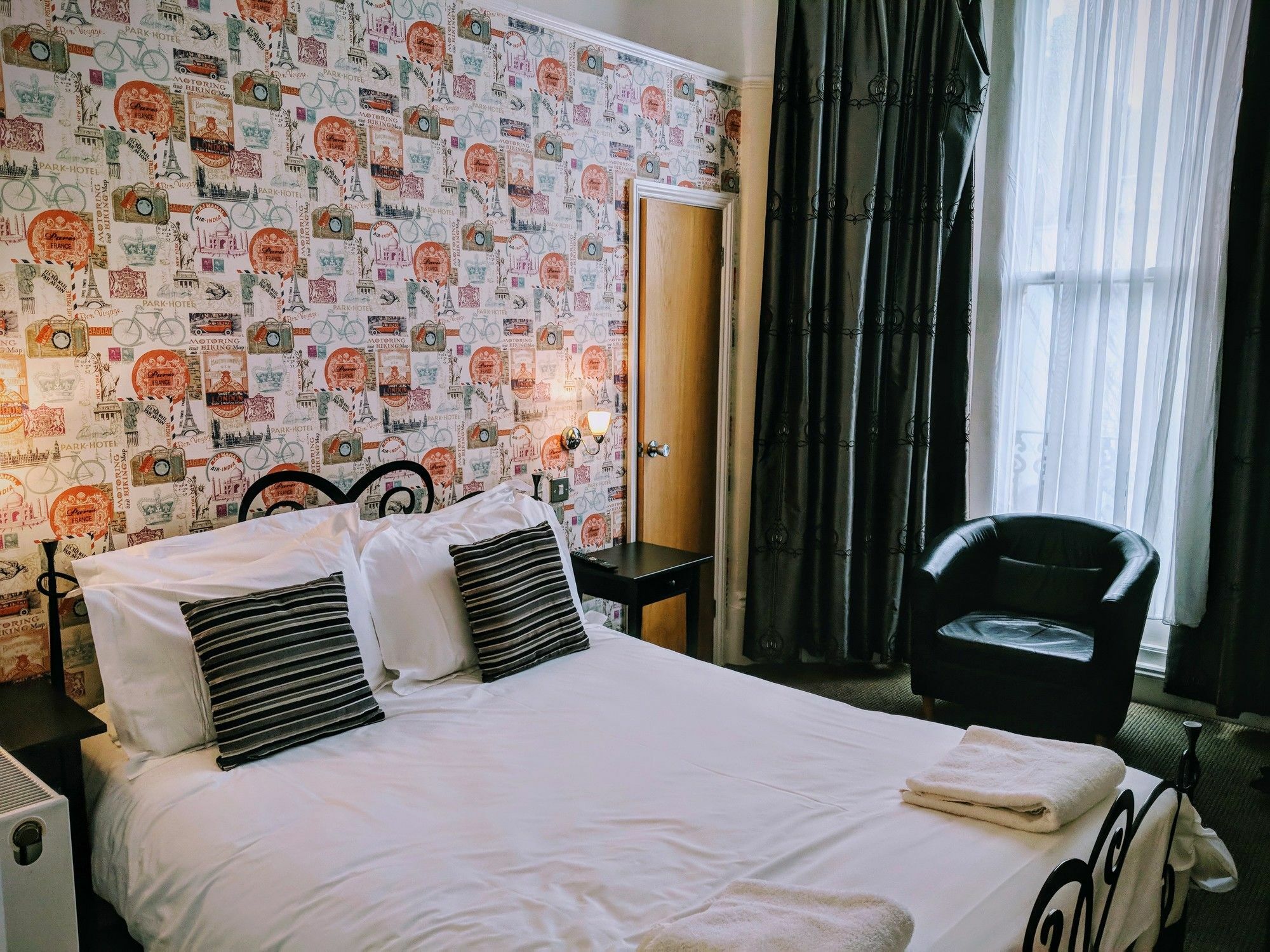 Alvia Hotel Брайтонн Экстерьер фото